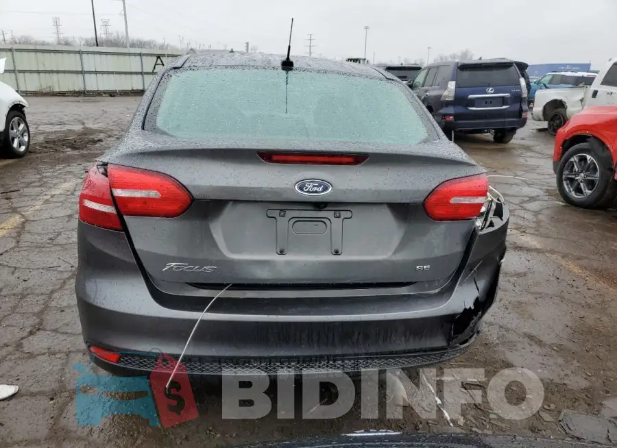 1FADP3F26JL317178 Photo# 6