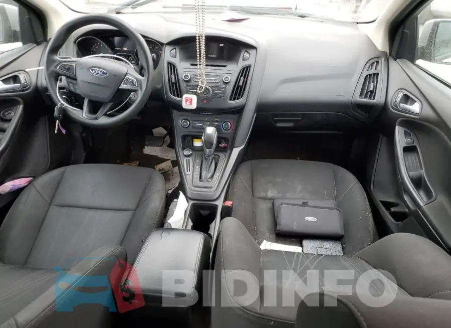 1FADP3F28GL320267 Photo# 8