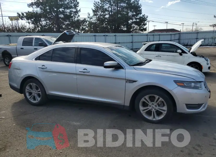 1FAHP2E87FG112714 Photo# 4