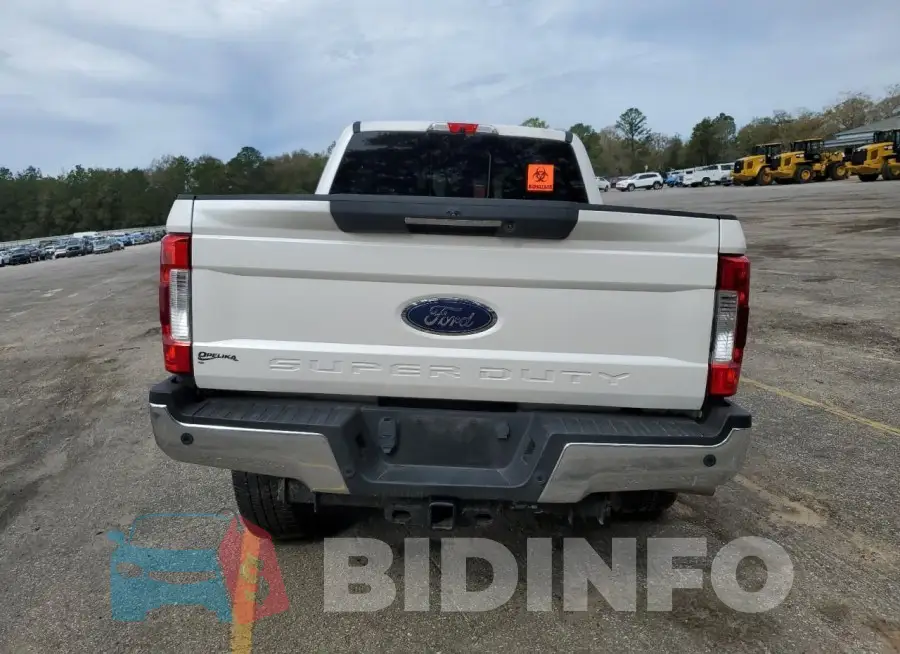 1FT7W2BT3KEF46197 Photo# 6