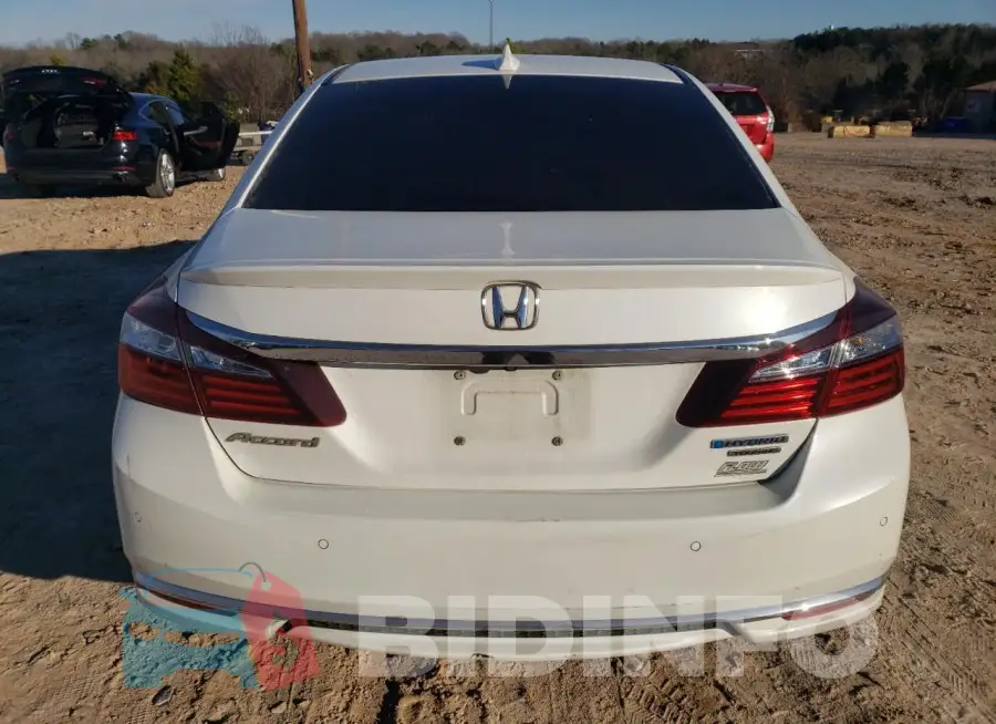 JHMCR6F73HC002019 Photo# 6