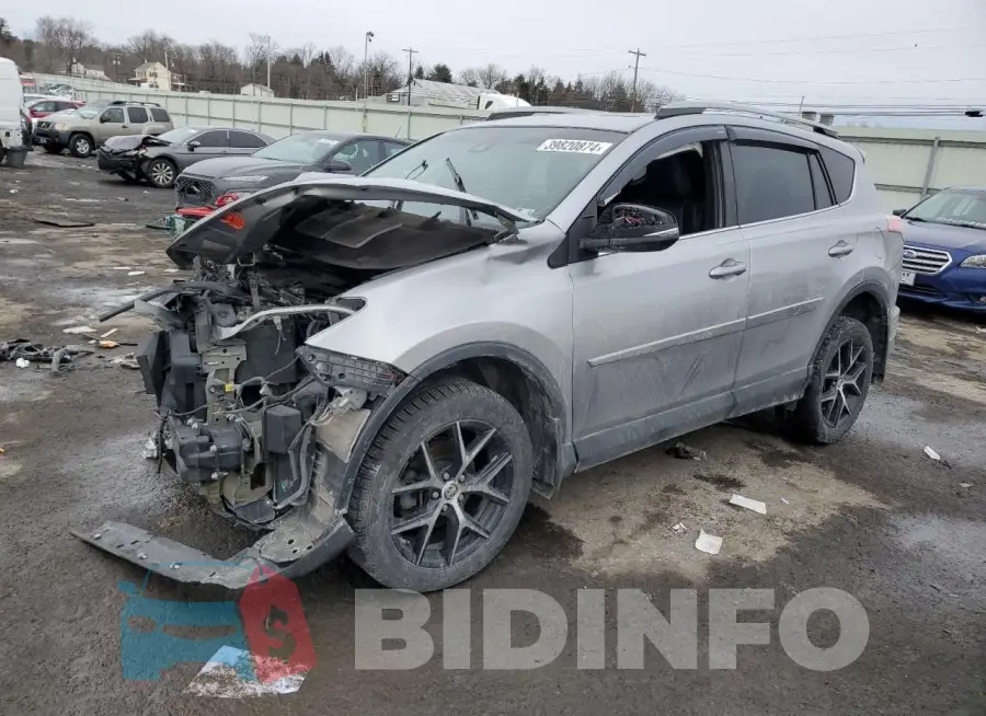 2T3JFREV6HW595584 Photo# 1