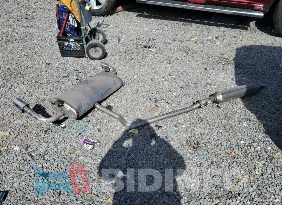 2T3K1RFVXMC157793 Photo# 12