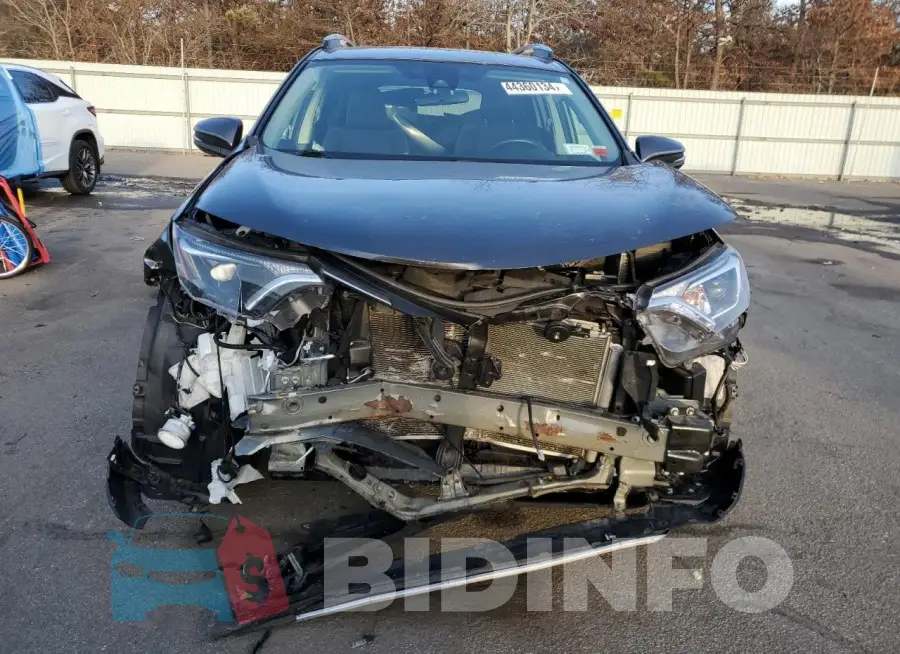 2T3RFREV7JW781417 Photo# 5