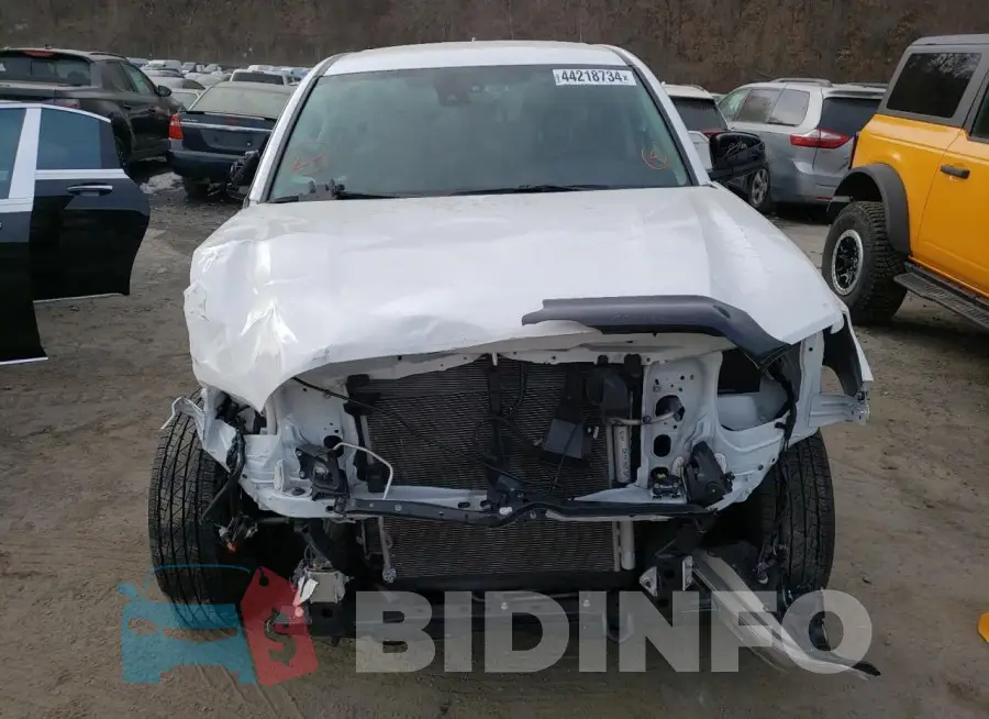 3TYAX5GN1PT071248 Photo# 5