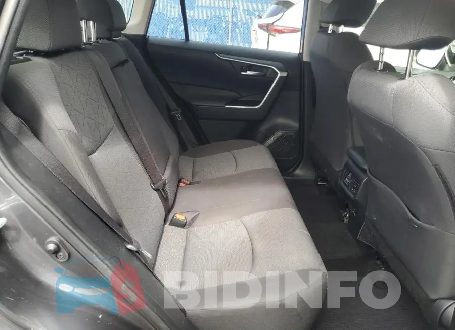 JTMW1RFV8KD041552 Photo# 10