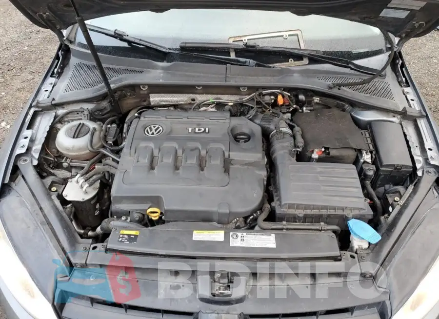 3VW2A7AU0FM021465 Photo# 11