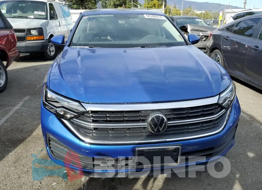 3VW5M7BU4PM037964 Photo# 5