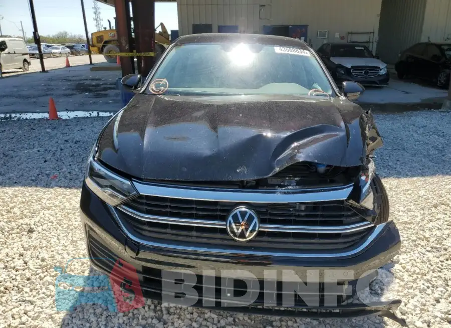 3VW5M7BU6PM017621 Photo# 5