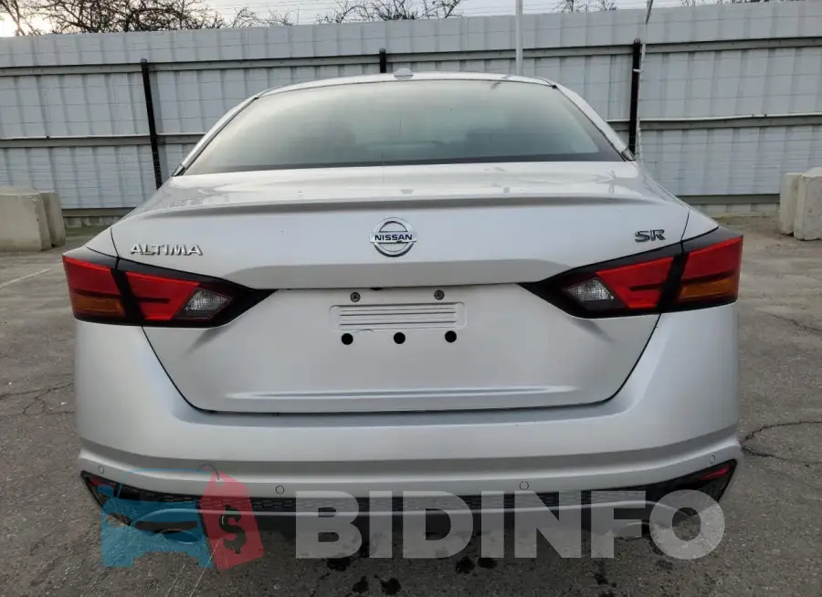 1N4BL4CV6LC209931 Photo# 6
