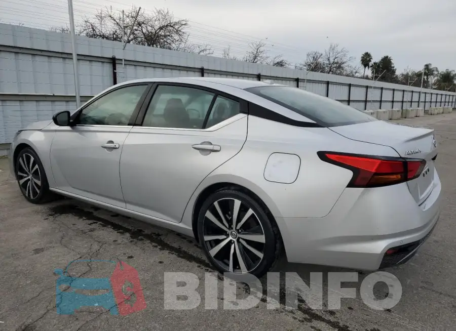 1N4BL4CV6LC209931 Photo# 2
