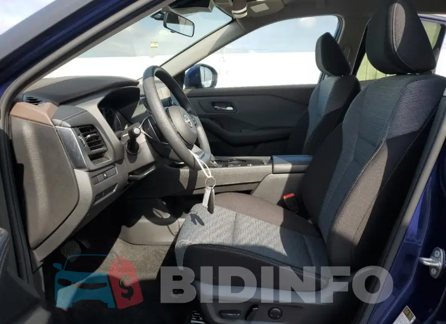 JN8BT3BA3PW421567 Photo# 7