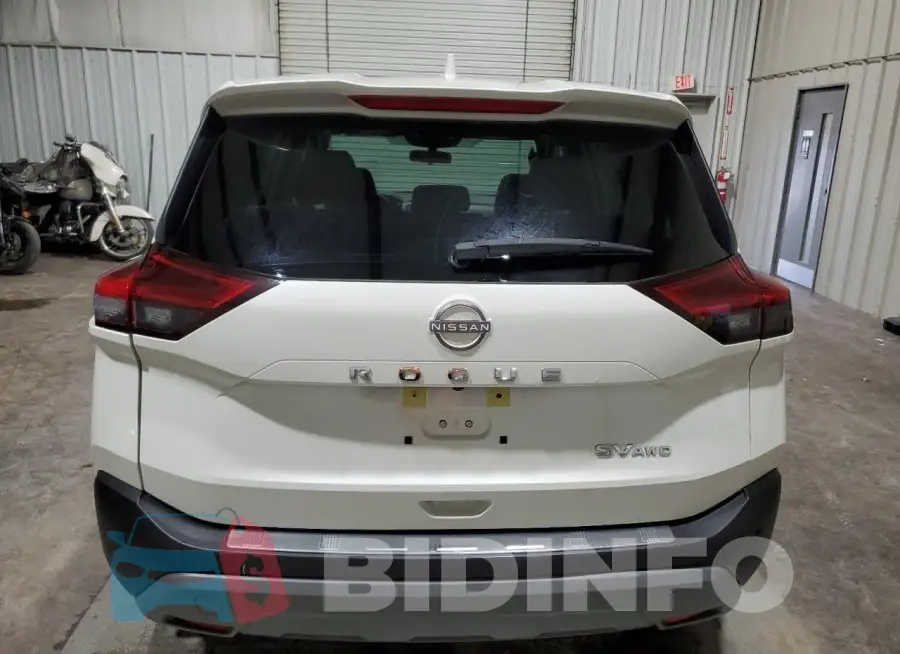 JN8BT3BBXPW469382 Photo# 6