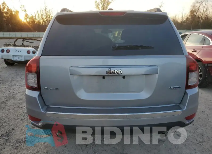 1C4NJDEB6HD113055 Photo# 6