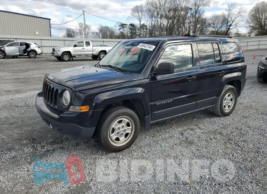 1C4NJPBB7FD371426 Photo# 1
