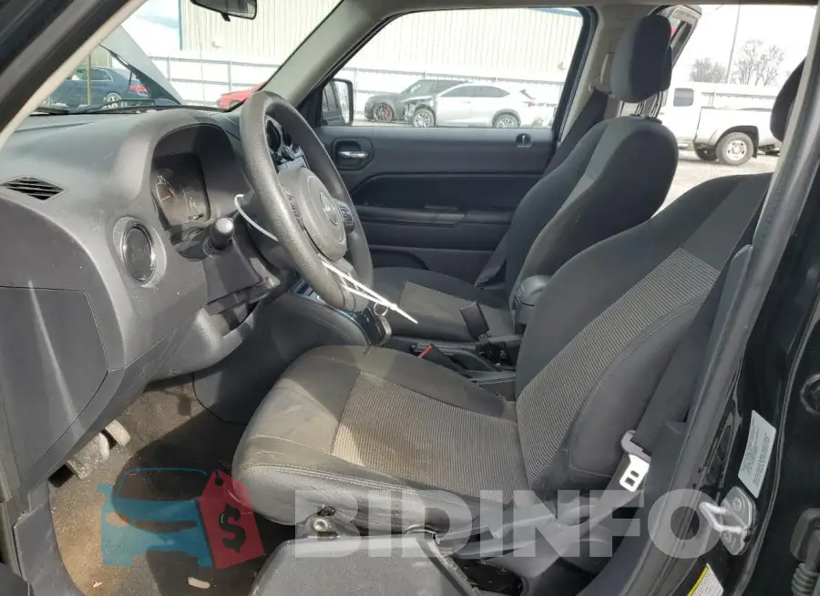 1C4NJPBB7FD371426 Photo# 7