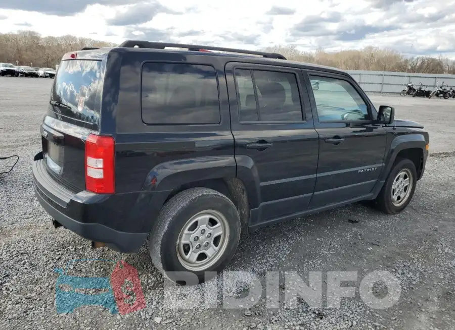 1C4NJPBB7FD371426 Photo# 3