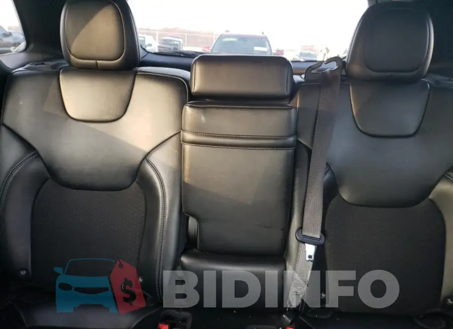 1C4PJMLN4KD167760 Photo# 10