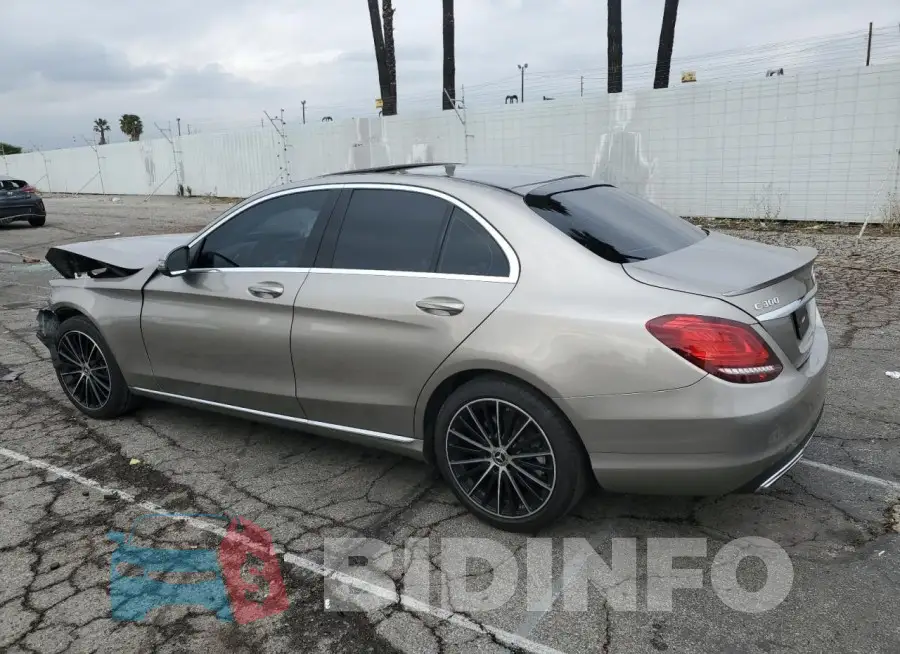 55SWF8DB9KU302294 Photo# 2