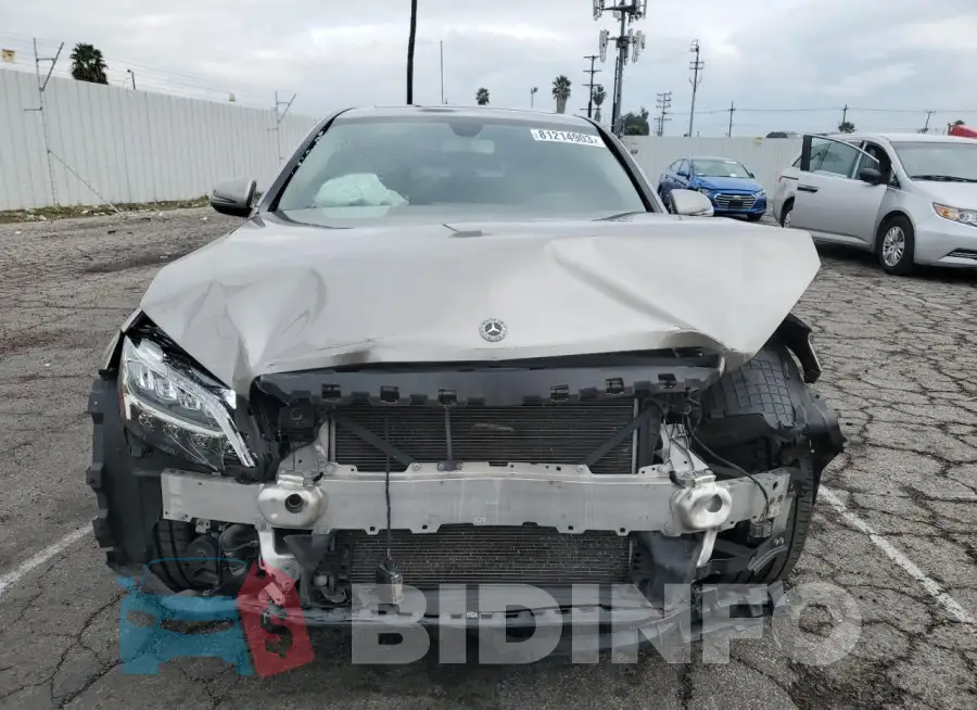 55SWF8DB9KU302294 Photo# 5