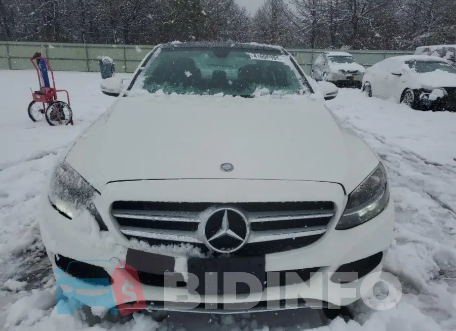 WDDWF4KB6HR217550 Photo# 5
