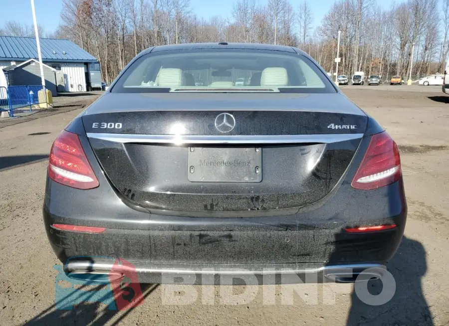 WDDZF4KB8HA212278 Photo# 6