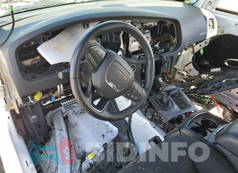 2C3CDXHG6PH508382 Photo# 8