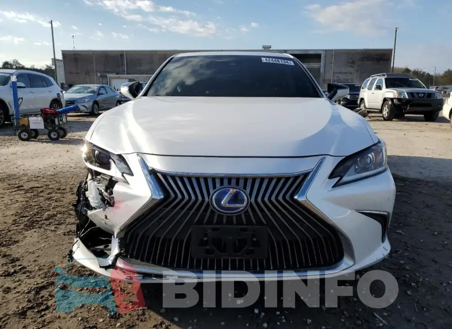 58AE21B16LU011713 Photo# 5