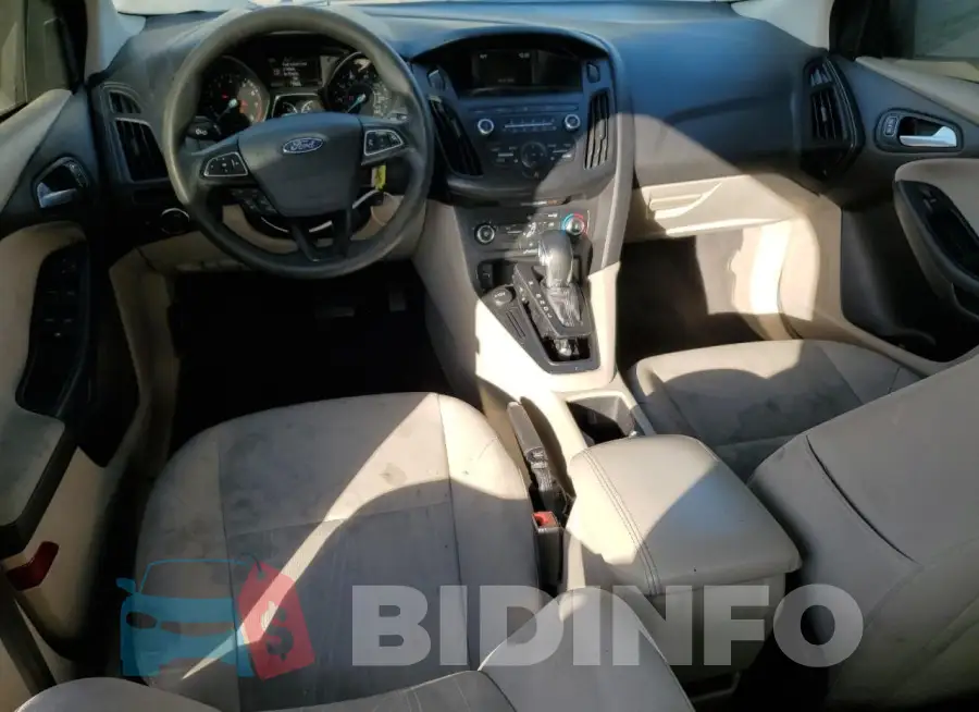 1FADP3F21JL280878 Photo# 8