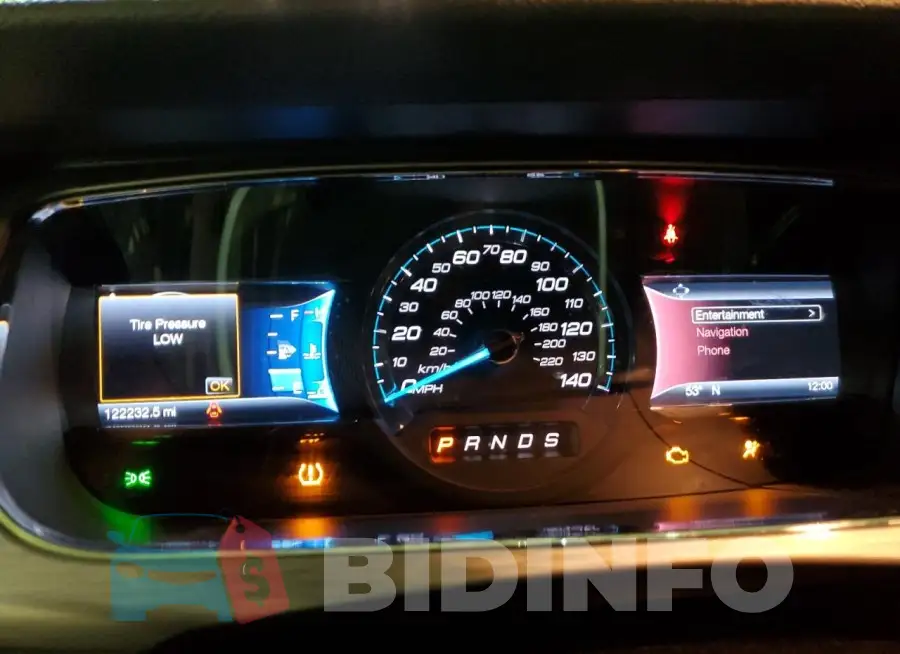 1FAHP2E80GG153221 Photo# 9
