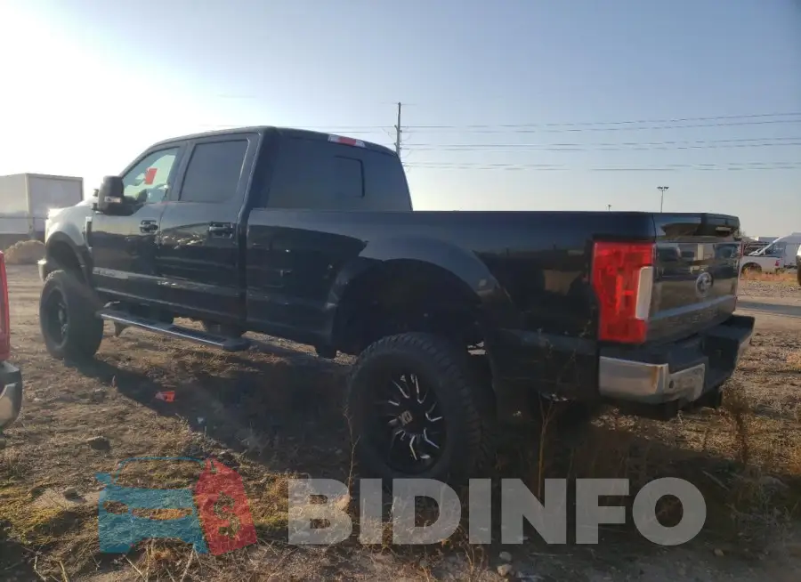 1FT8W3BT6JEB86626 Photo# 2