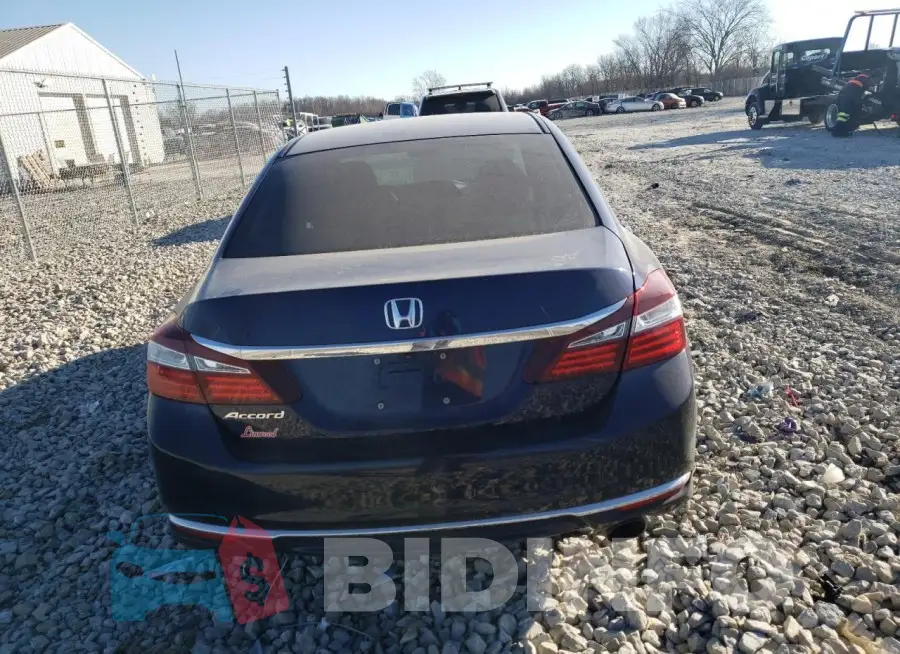 1HGCR2F30GA118684 Photo# 6