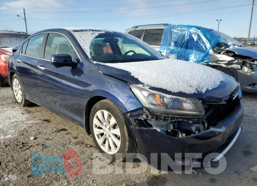1HGCR2F70FA038996 Photo# 4