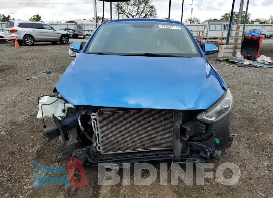 KMHD84LF4HU128064 Photo# 5