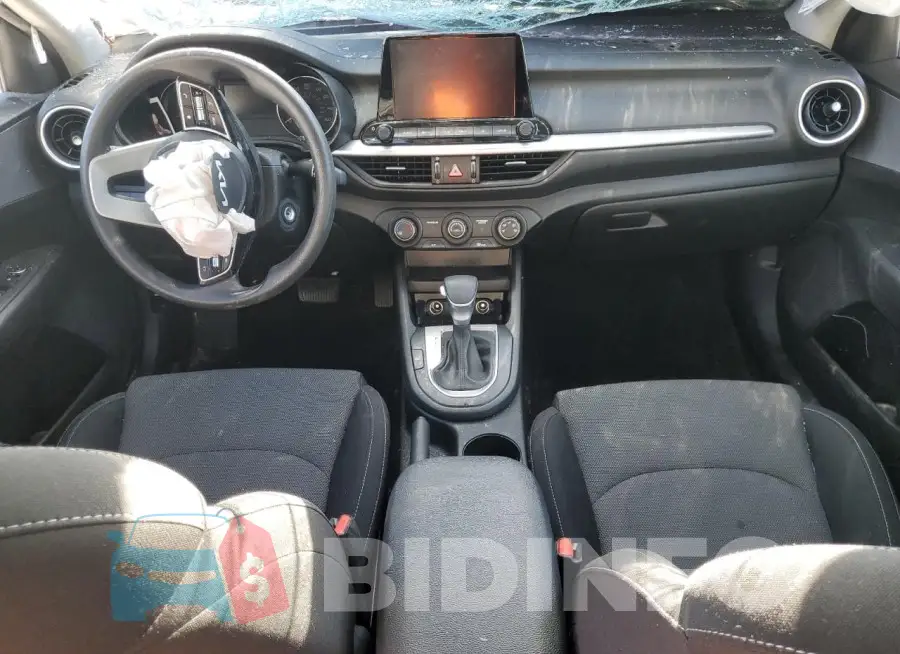 3KPF24AD0PE611550 Photo# 8