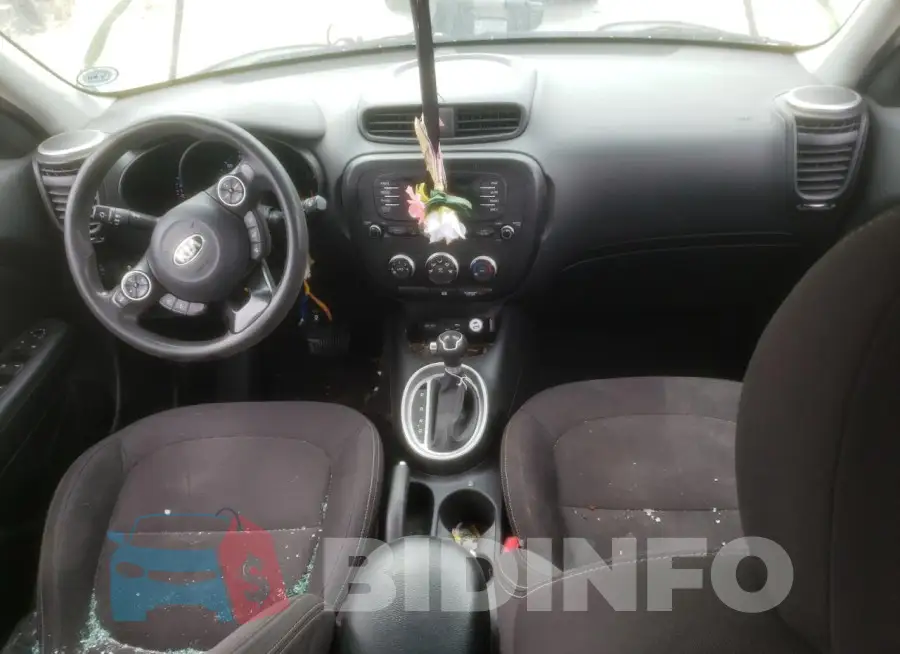 KNDJN2A27F7786607 Photo# 8