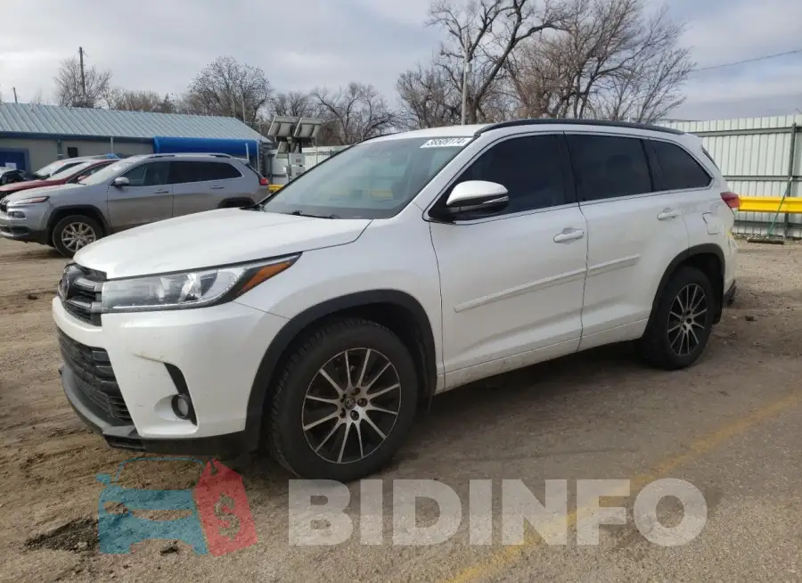 5TDJZRFH6JS548238 Photo# 1