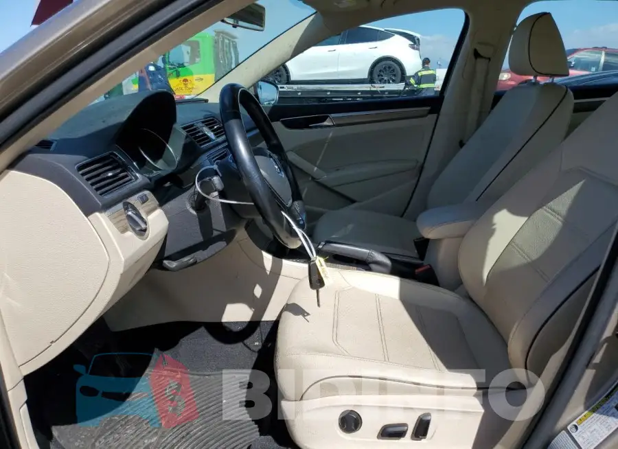 1VWBT7A35GC043918 Photo# 7