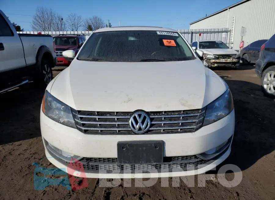1VWCS7A35FC111253 Photo# 5