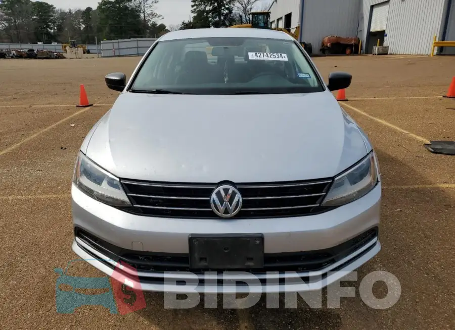 3VW267AJ0GM213736 Photo# 5