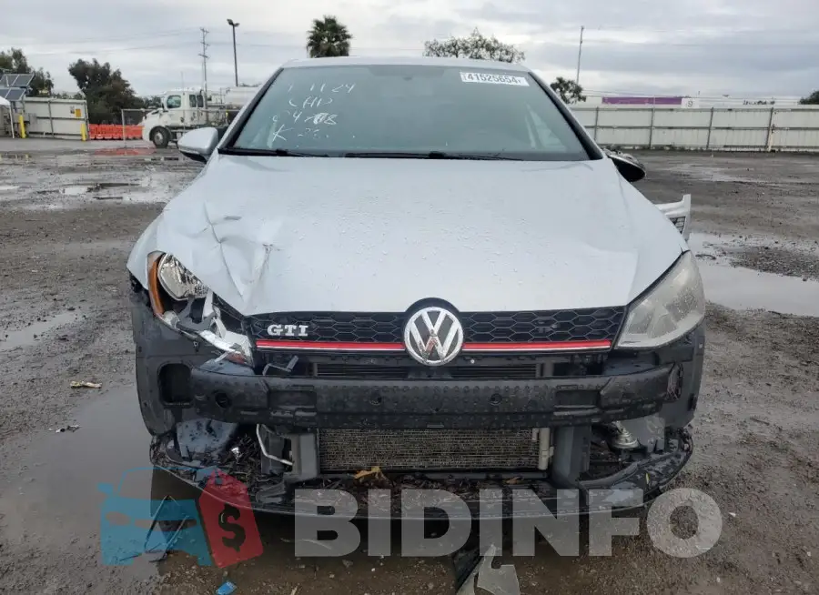 3VW5T7AU4FM004708 Photo# 5