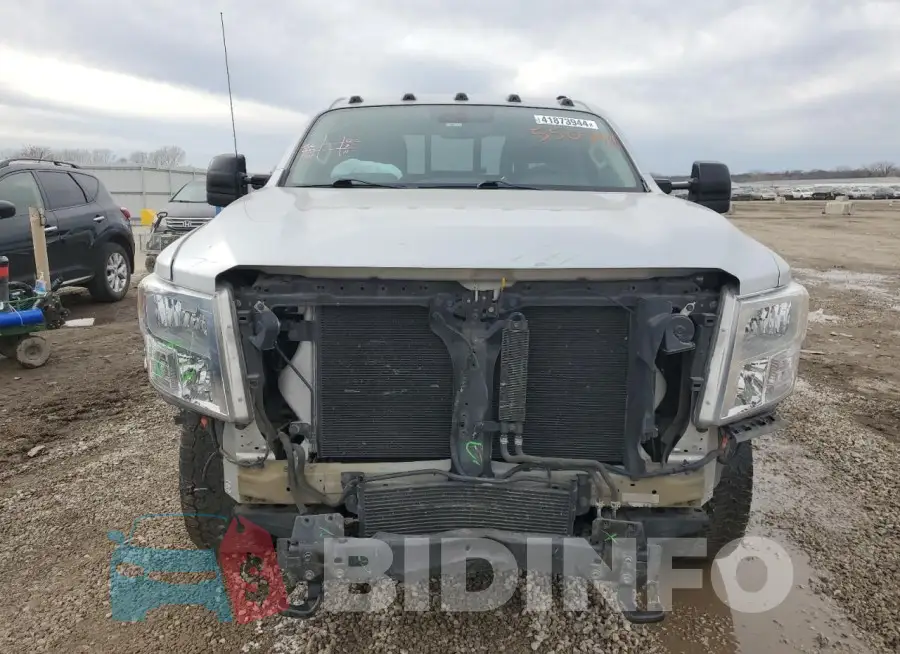1N6BA1F46JN550794 Photo# 5