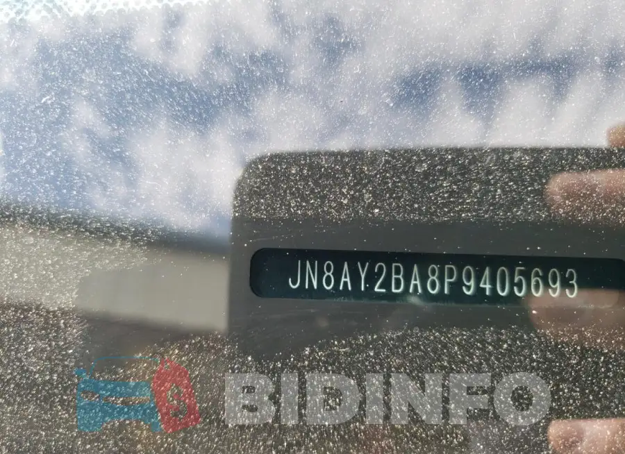 JN8AY2BA8P9405693 Photo# 13