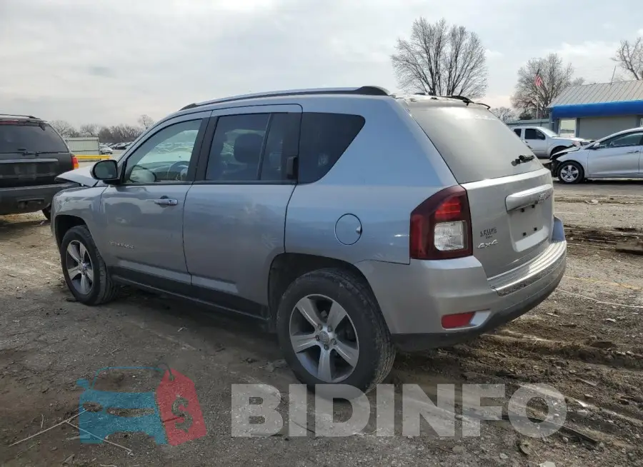 1C4NJDEB2HD129656 Photo# 2