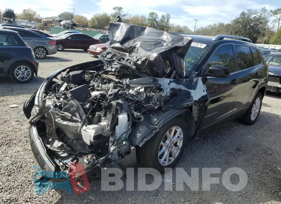 1C4PJLCB8JD534187 Photo# 1