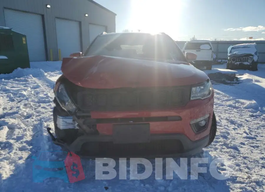 3C4NJDBB3LT115515 Photo# 5