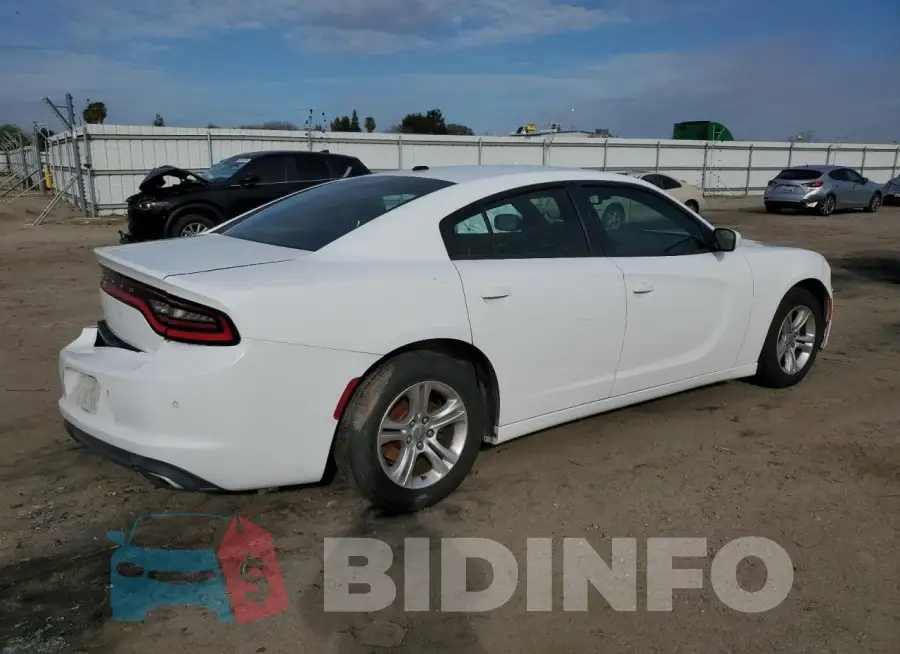 2C3CDXBG1FH862348 Photo# 3