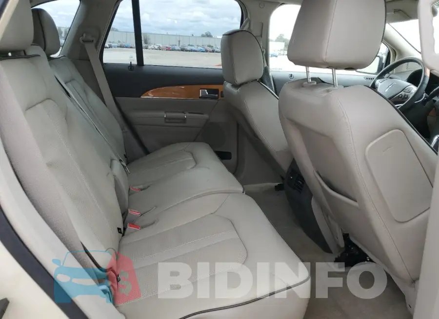 2LMDJ8JKXFBL33889 Photo# 11