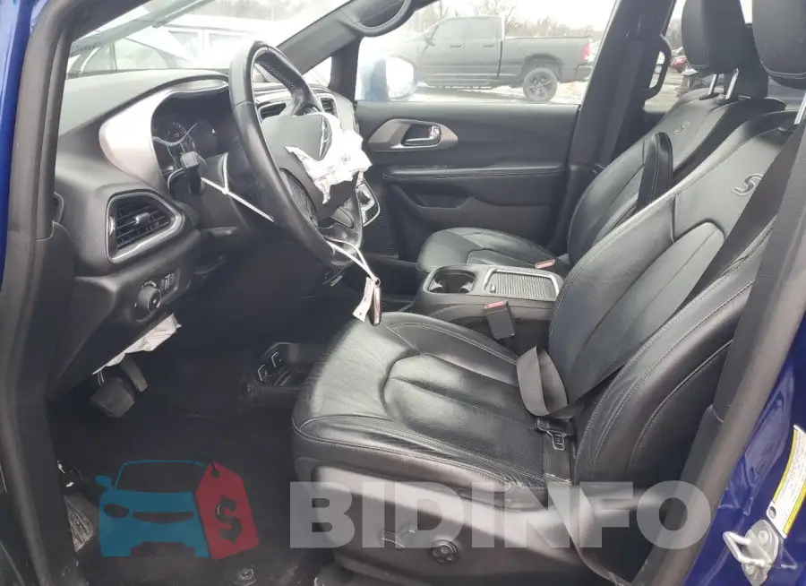 2C4RC1EG1KR569362 Photo# 7