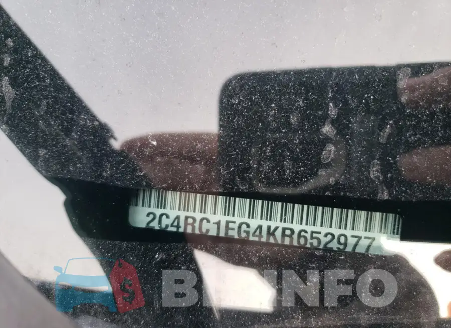 2C4RC1EG4KR652977 Photo# 13